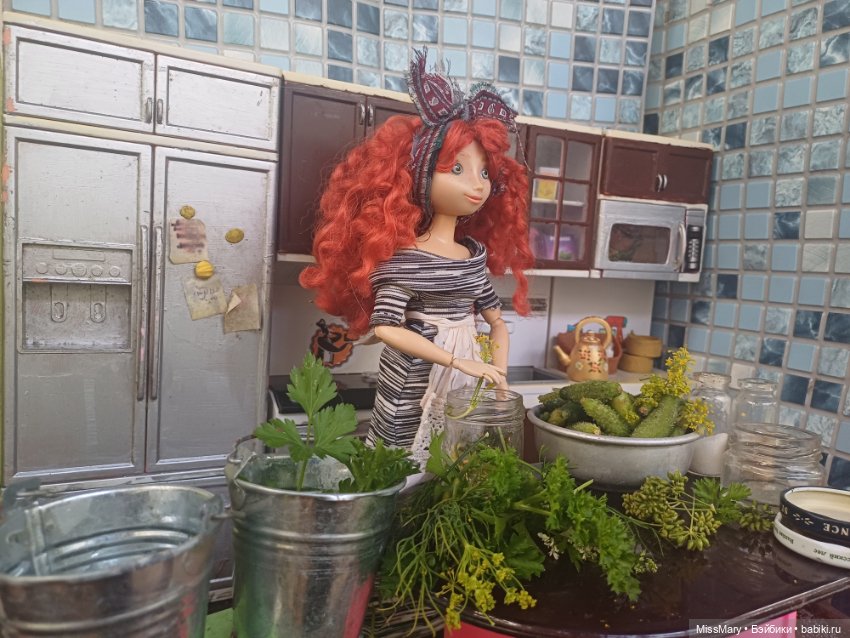 Маринуем огурцы 🥒🥒🥒 — Куклы Disney Animators и Принцессы Диснея: Disney Store