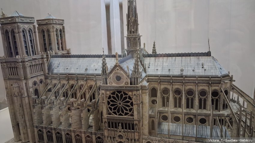 Самарский культурно-выставочный центр "Радуга"