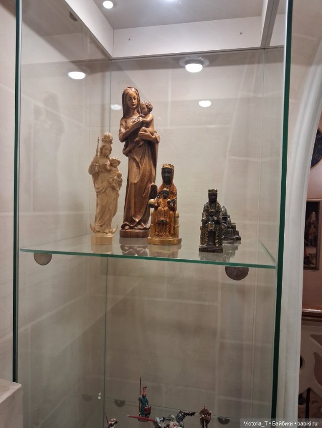 Самарский культурно-выставочный центр "Радуга" (фото 8)