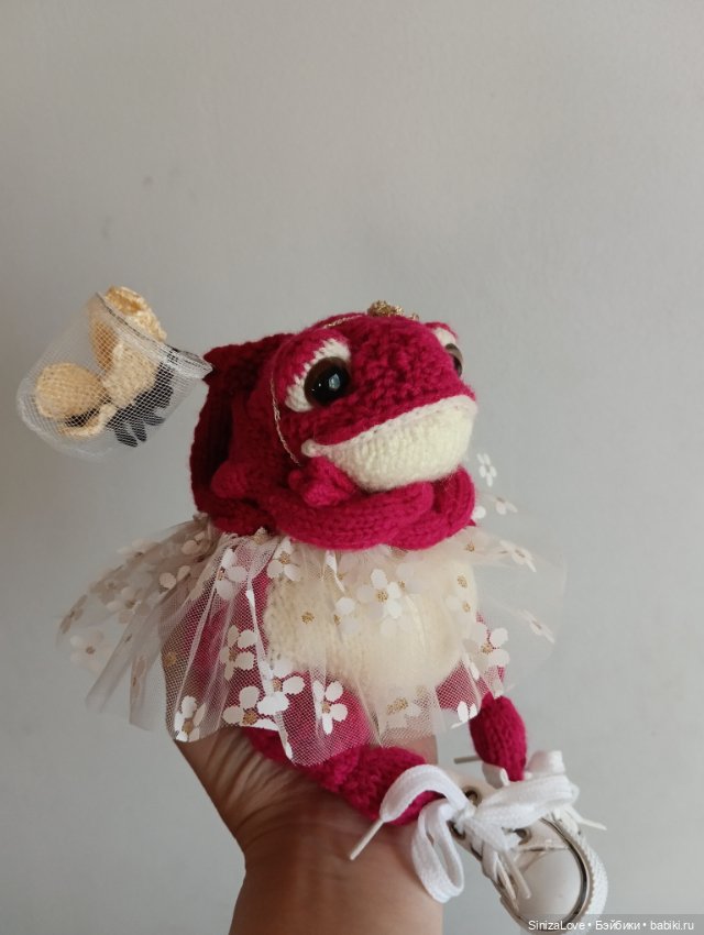 Жабки-туристки Ванда и Варда