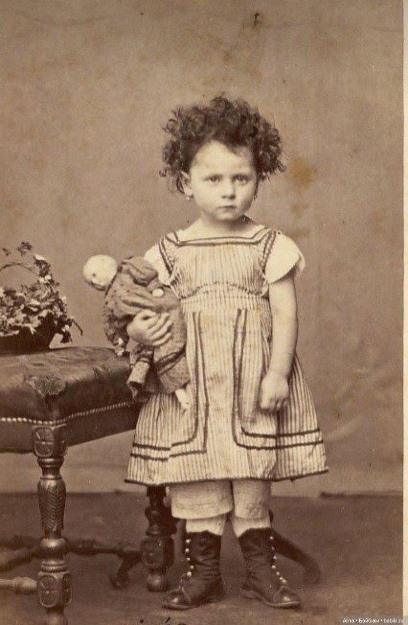 Нарядные девочки — Всё об антикварных куклах: история (фото 9)