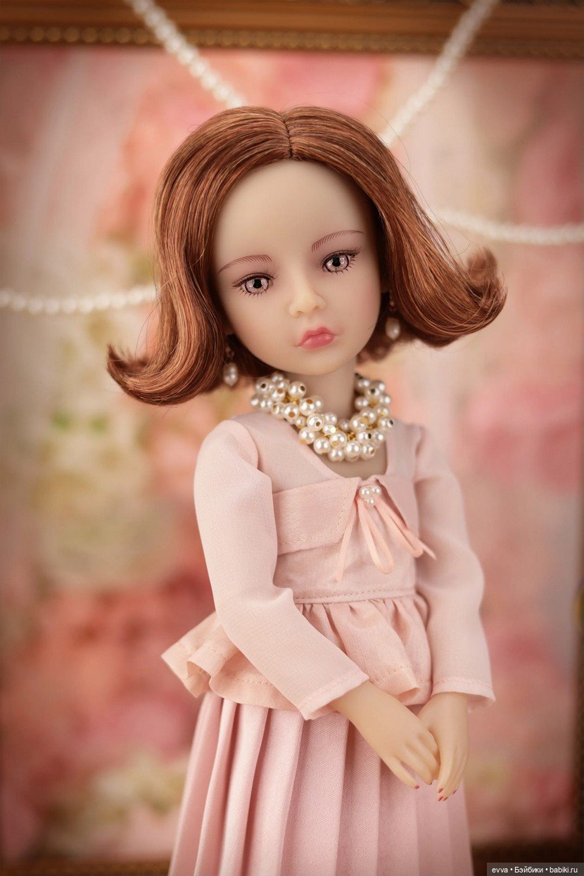 Кукла Lou (Limited Edition) Ruby Red (фото 2)