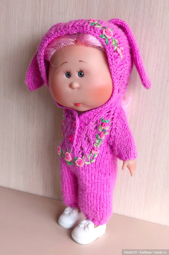 Вязаный комбинезончик с вышивкой рококо для мини Мии (фото 7)