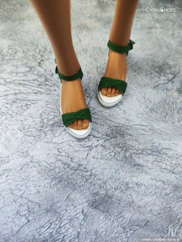 Обувное ассорти — Одежда и обувь для кукол своими руками: фото