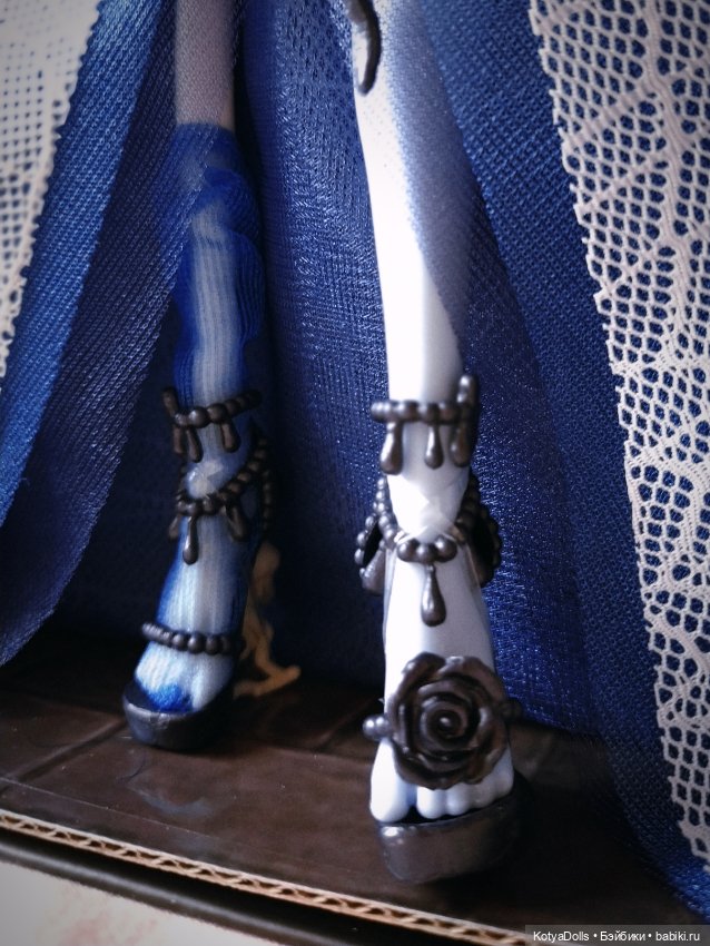 Monster High Skullector Corpse Bride (фото 10)