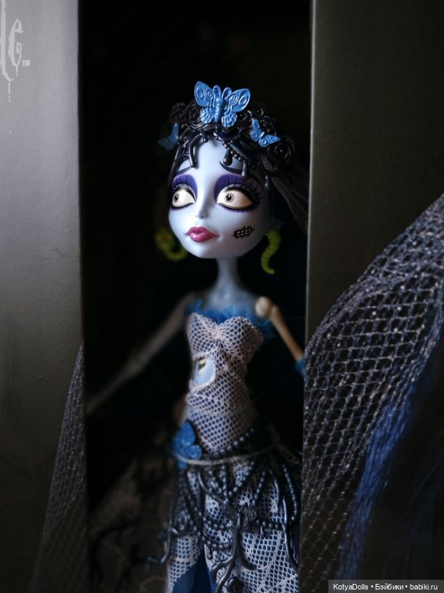 Monster High Skullector Corpse Bride (фото 2)