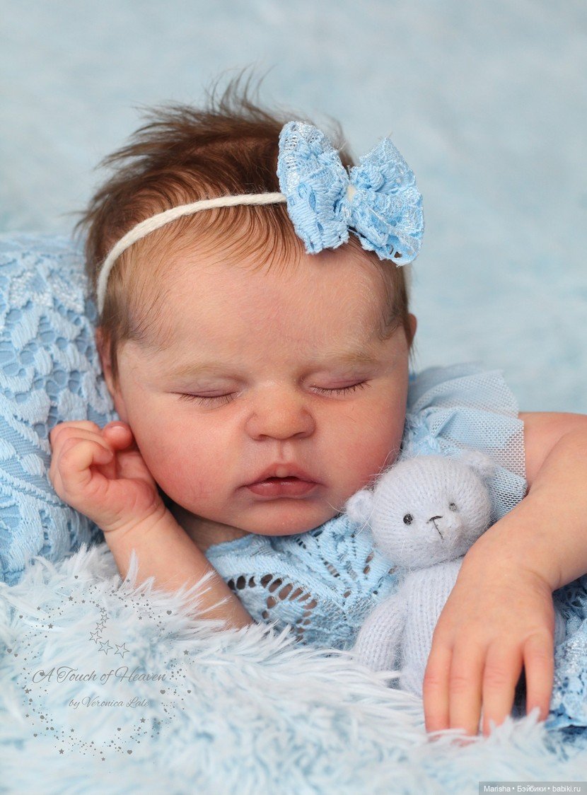 Blair скульптора Taynan Freitas, автор прототипа Veronica Lale