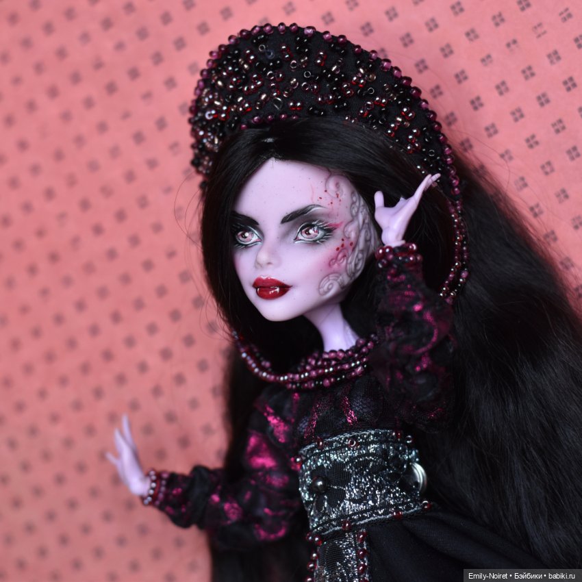Кузины-вампирши — ООАК Monster High и Ever After High: репейнт (фото 7)