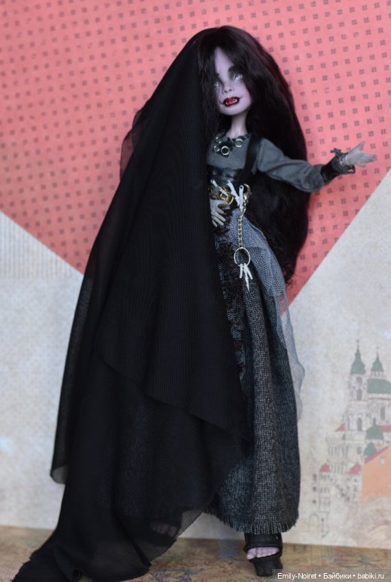 Кузины-вампирши — ООАК Monster High и Ever After High: репейнт (фото 4)