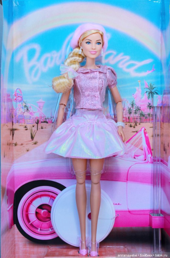 Барби Марго Робби с закрытой улыбкой (фото 4)