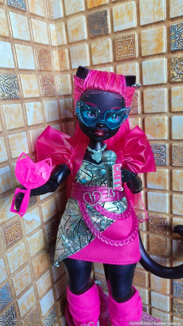 Кошадь — Куклы Monster High и Ever After High: G1