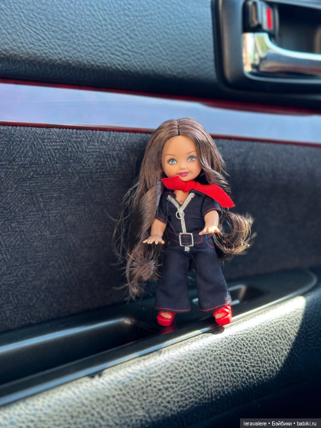 Я дома 🥳 — Коллекции игровых кукол (Playline): фото полок