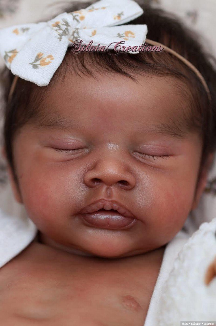 Eva скульптора Priscila Lopez, автор прототипа Silvia Ezquerra (фото 2)