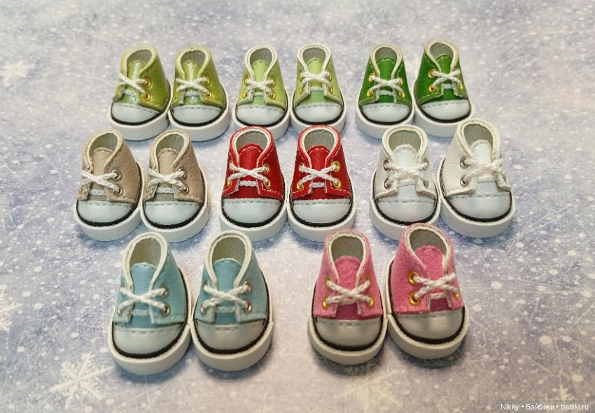 Одежда и обувь для кукол Паола Рейна мини (фото 10)