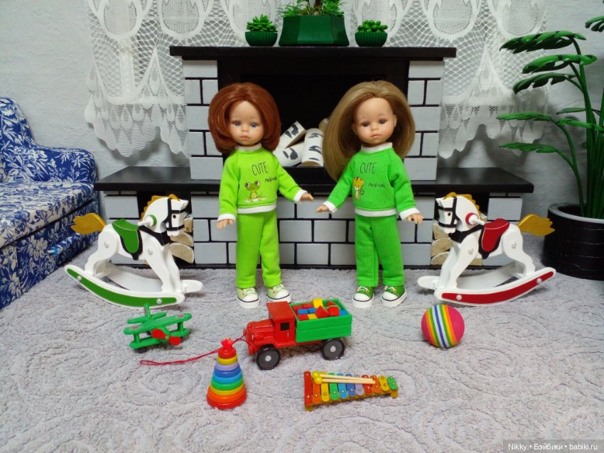 Одежда и обувь для кукол Паола Рейна мини (фото 2)