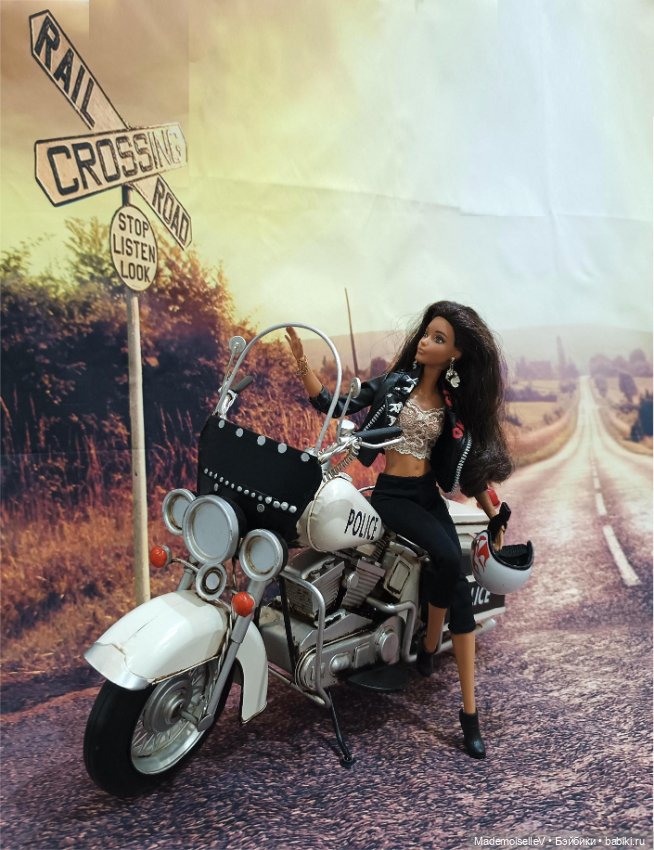 Угонщица — Куклы Barbie (Барби): Looks (фото 10)