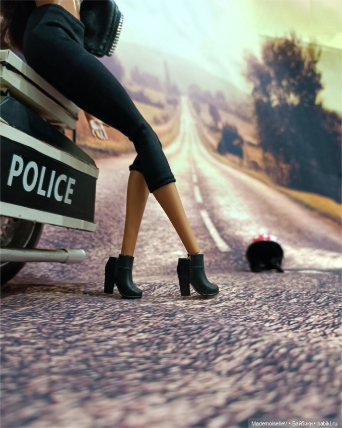 Угонщица — Куклы Barbie (Барби): Looks (фото 6)