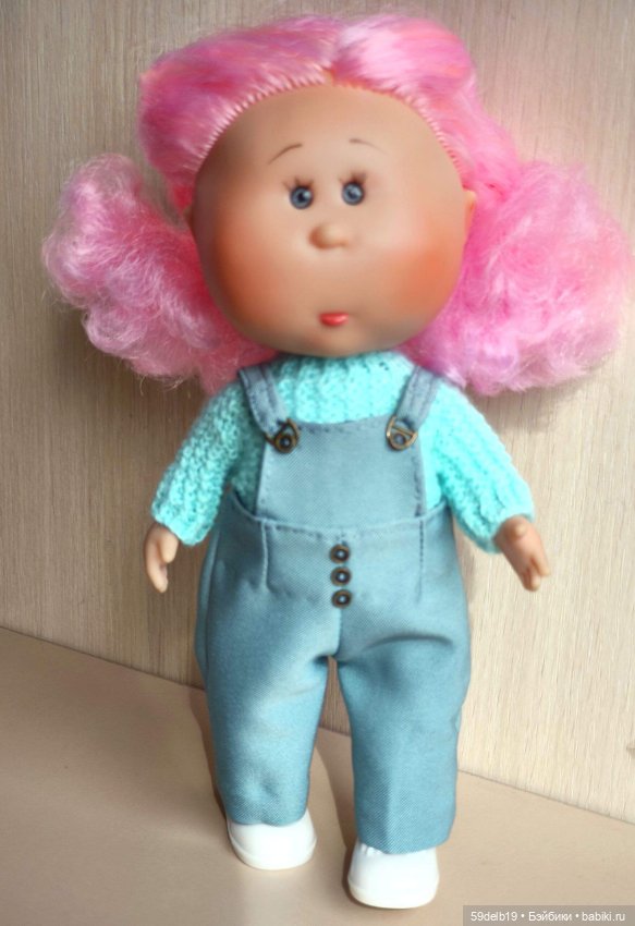 Модняшка Мия в новом комбинезоне и кофточке (фото 4)