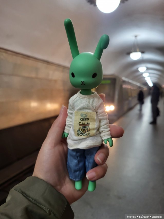 Зеленые человечки в городе👽 (фото 7)