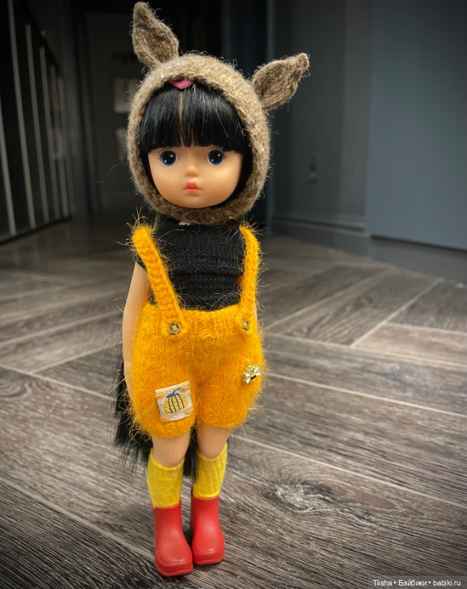 Забавные кофточки для “азиатских” куколок (фото 7)