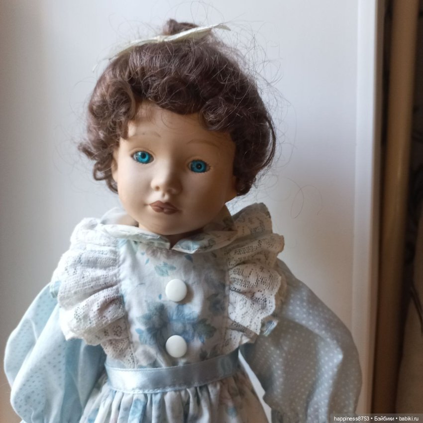 Помогите опознать фарфоровую куклу