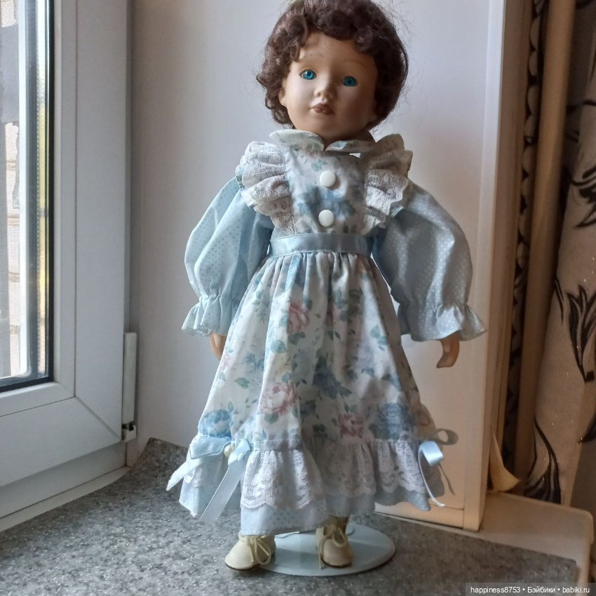 Помогите опознать фарфоровую куклу (фото 2)