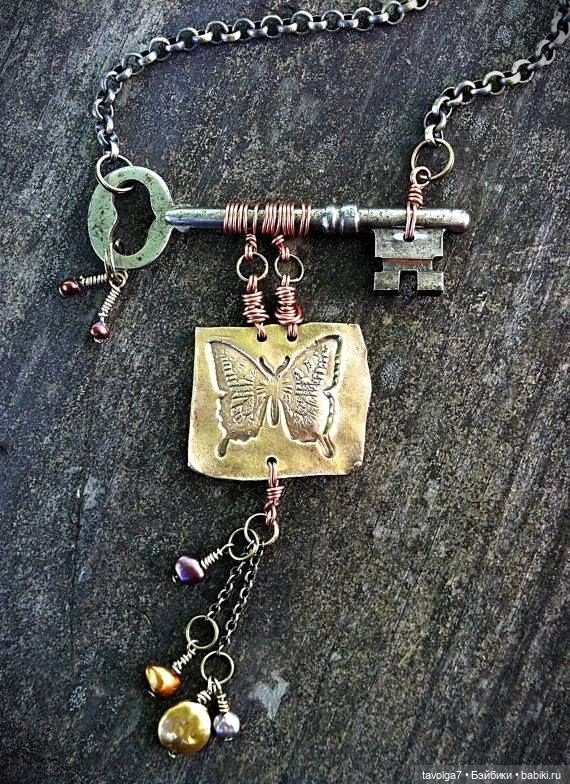 Осень-Лиса в цвете и украшениях