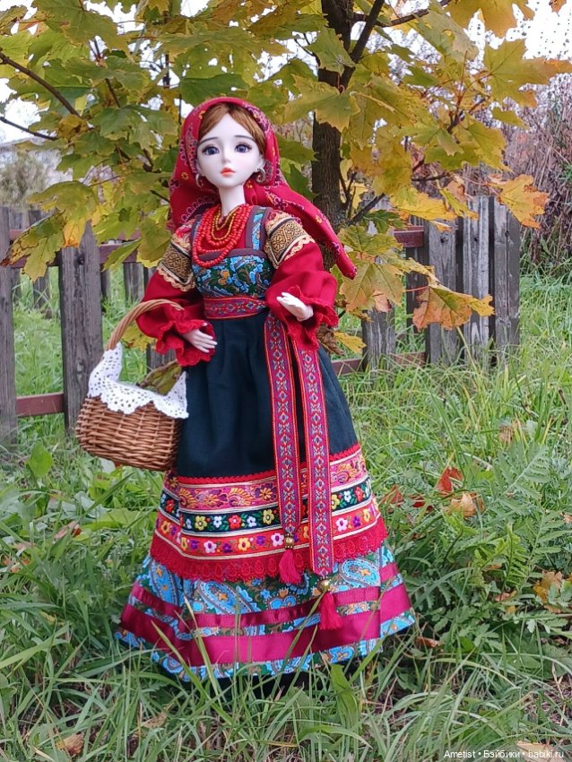 Праздничный девичий рязанский костюм для 1/3 (фото 2)