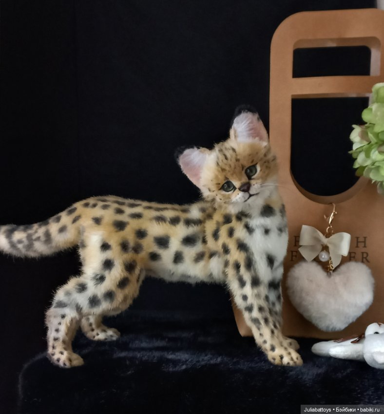 Дикая кошка. Сервал 🖤 — Игрушки в смешанной технике (мех и глина): Арт