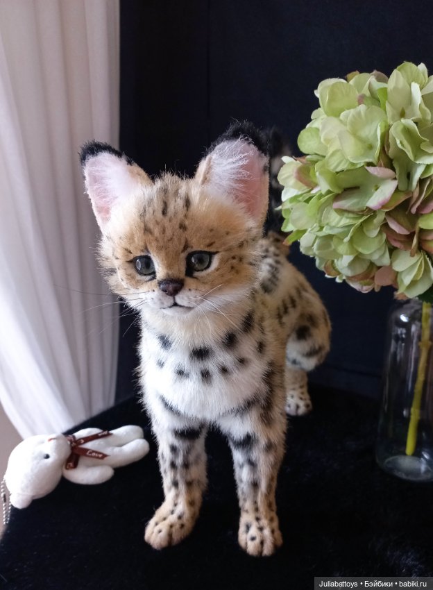 Дикая кошка. Сервал 🖤 — Игрушки в смешанной технике (мех и глина): Арт