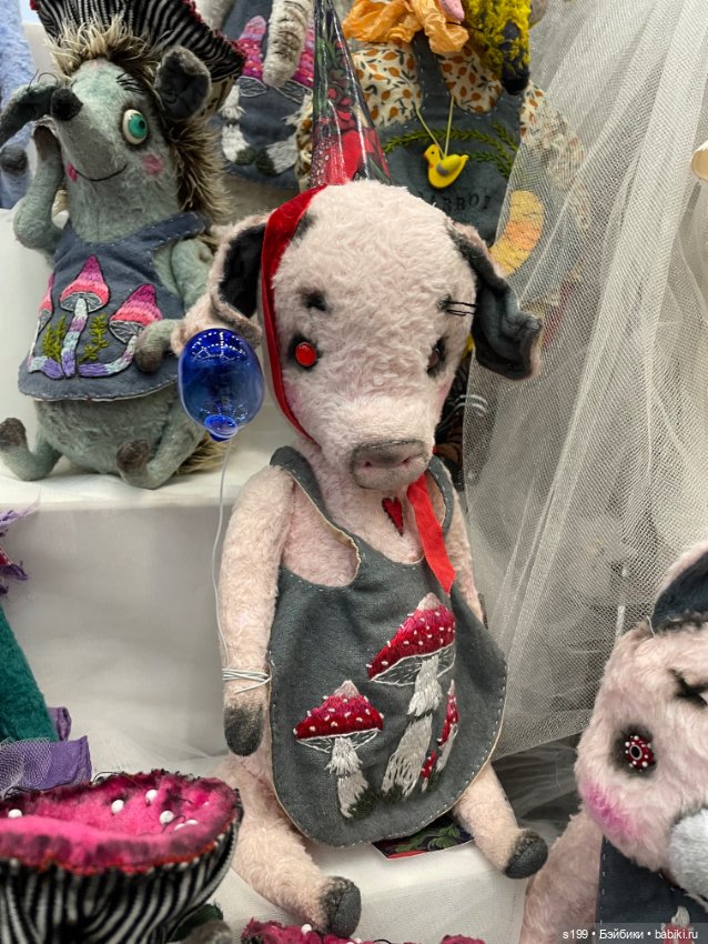 Выставка кукол на Тишинке