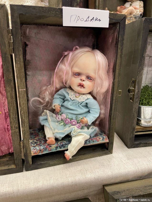 Выставка кукол на Тишинке