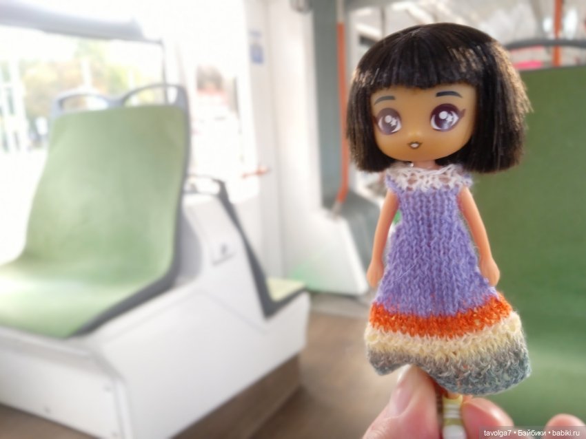 "Перекрёстки вынимаешь как конфеты, монеты"