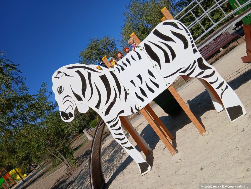 Мы маленькие дети,нам хочется гулять