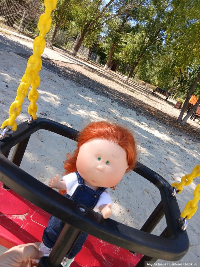 Мы маленькие дети,нам хочется гулять