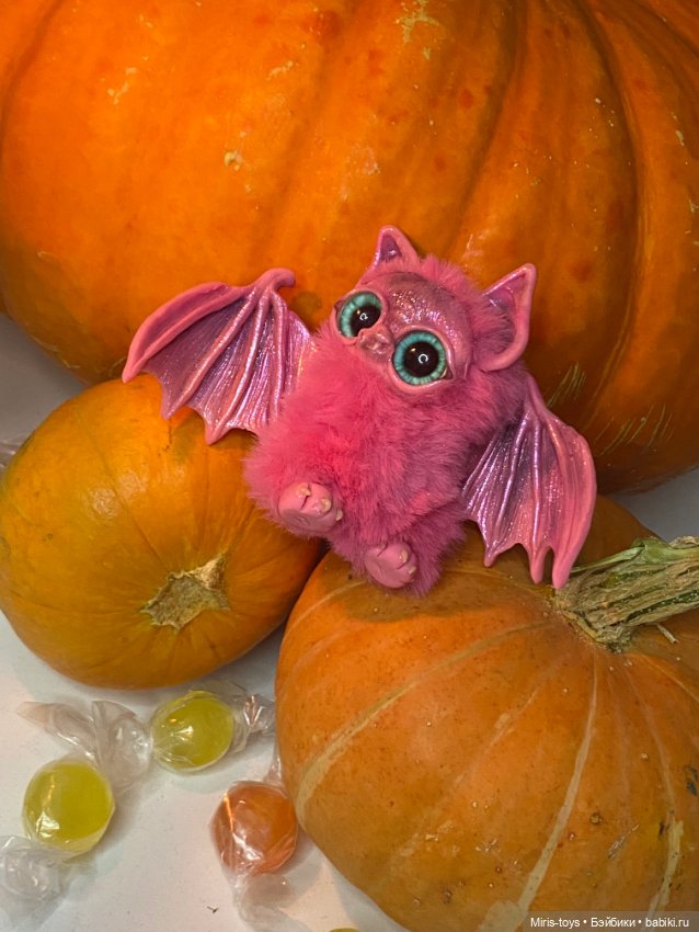 Летучие мыши к Хэллоуину прилетели