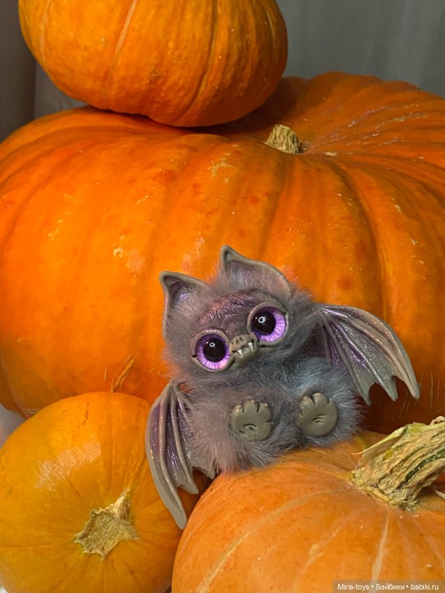 Летучие мыши к Хэллоуину прилетели
