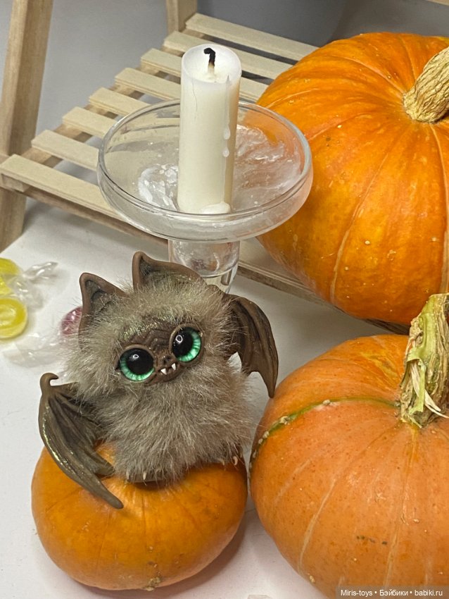 Летучие мыши к Хэллоуину прилетели