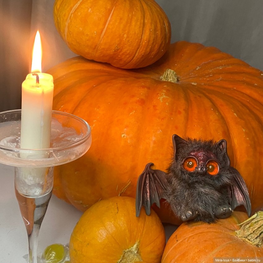 Летучие мыши к Хэллоуину прилетели