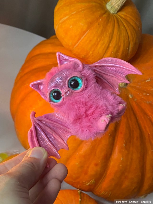 Летучие мыши к Хэллоуину прилетели