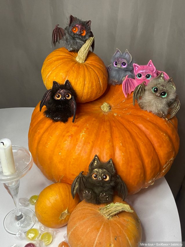 Летучие мыши к Хэллоуину прилетели