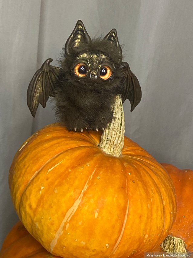 Летучие мыши к Хэллоуину прилетели