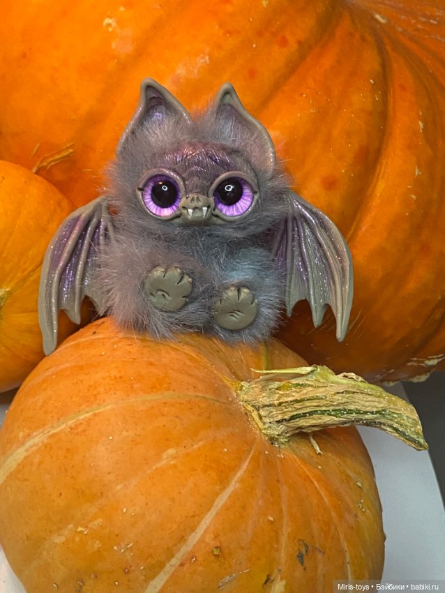 Летучие мыши к Хэллоуину прилетели