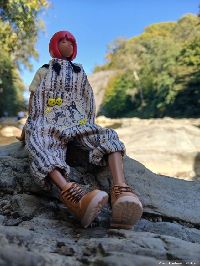 Прогулка с Лерой — Экшн