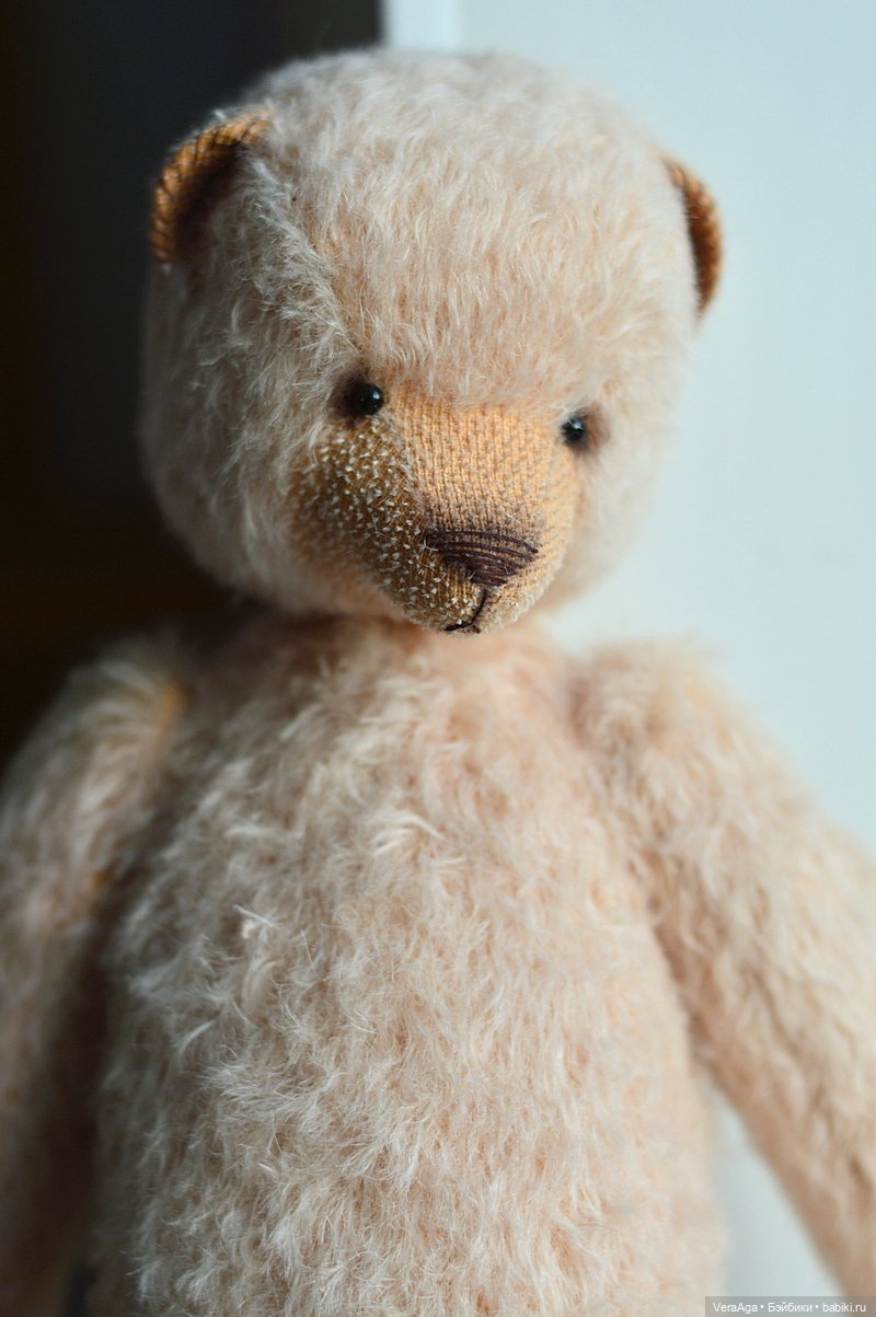 Первая мишка из мохера: странности с выкройкой и впечатления от материала (фото 3)