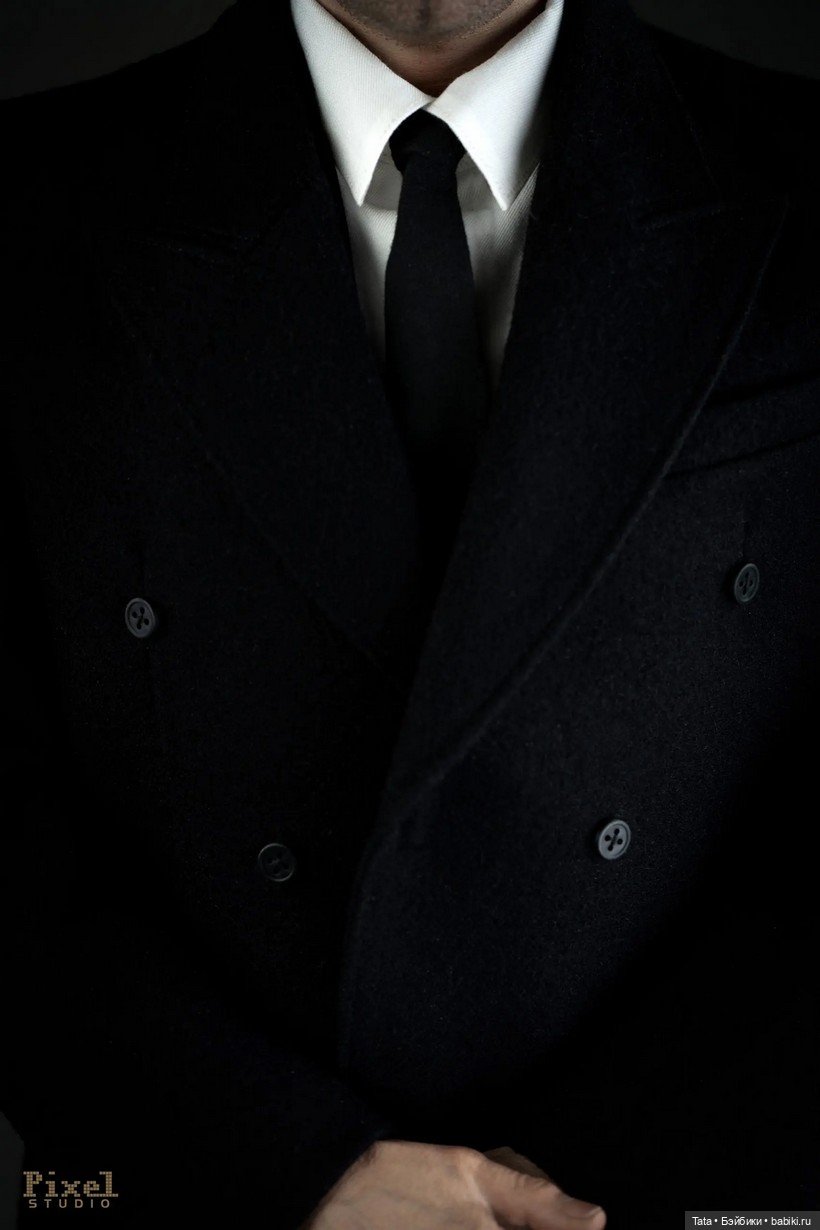 Pixel Studio - статуя Брюса Уэйна (Бен Аффлек) (фото 4)