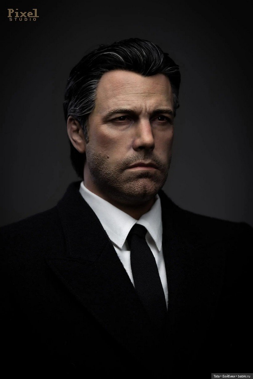 Pixel Studio - статуя Брюса Уэйна (Бен Аффлек) (фото 6)