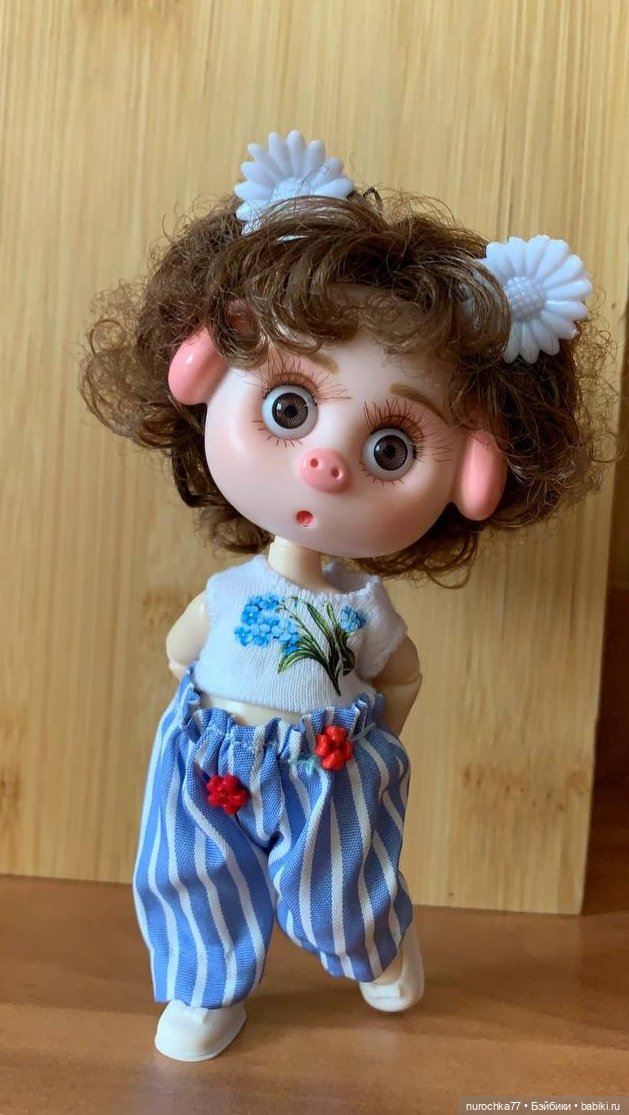 Про Нафочку. Сразу после отпуска. Ещё было лето