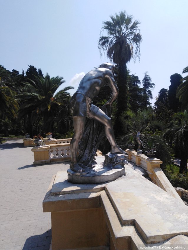 Про Нафочку. В дендрарии Сочи. Часть 2