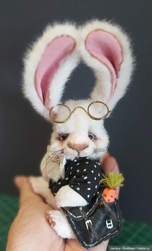 Белый кролик Знайка — Авторские мишки Тедди и друзья: фото (фото 3)
